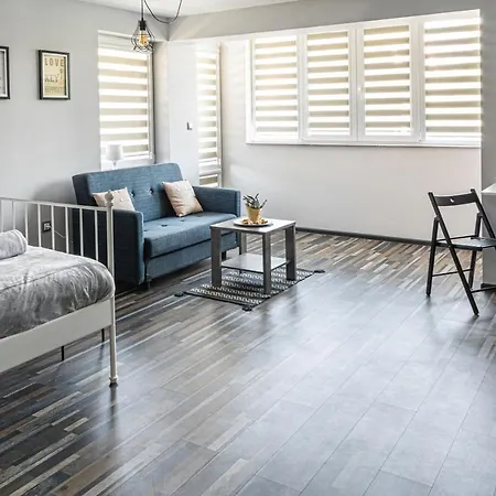 Daire Gladstone Filibe