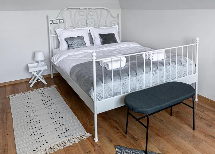 Gladstone Lägenhet *